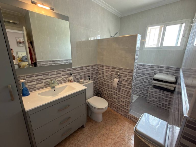 Villa for Sale in Catral, Alicante 14