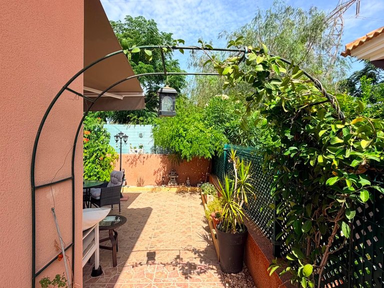 Villa for Sale in Los Montesinos, Alicante 4