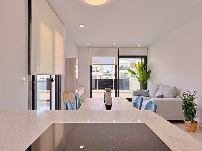 Apartment for Sale in Villamartin, Alicante 7