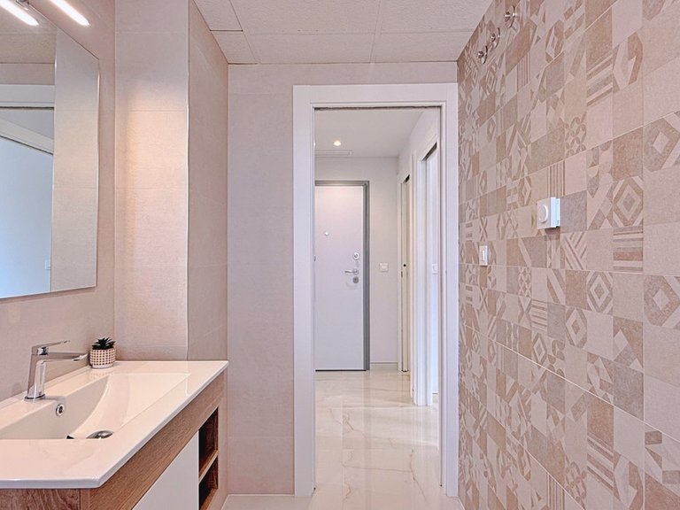 Apartment for Sale in Villamartin, Alicante 24