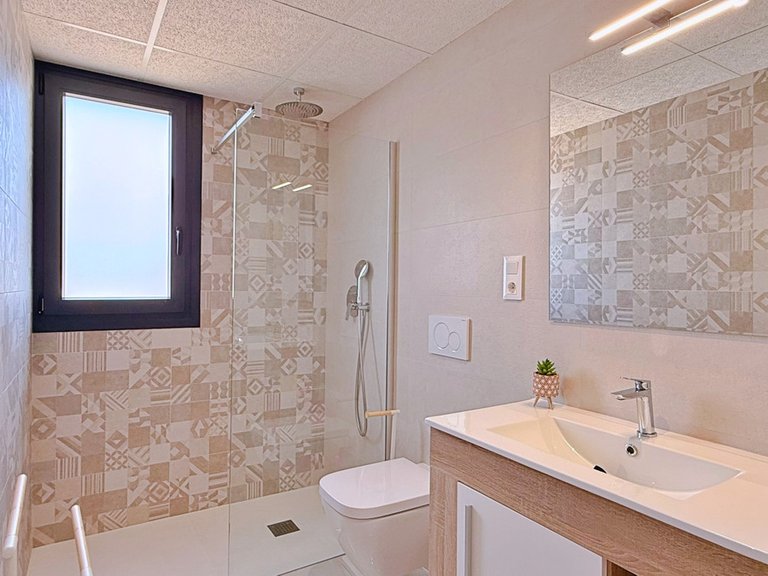 Apartment for Sale in Villamartin, Alicante 26