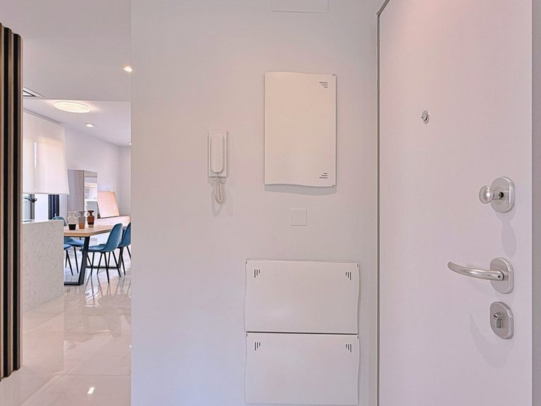 Apartment for Sale in Villamartin, Alicante 27