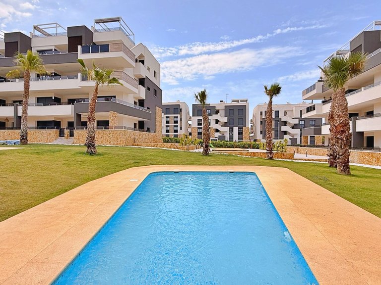 Apartment for Sale in Villamartin, Alicante 32