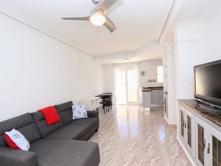 Town House for Sale in Villamartin, Alicante 4