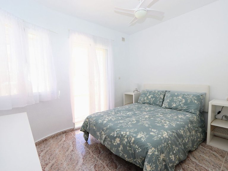 Town House for Sale in Villamartin, Alicante 13