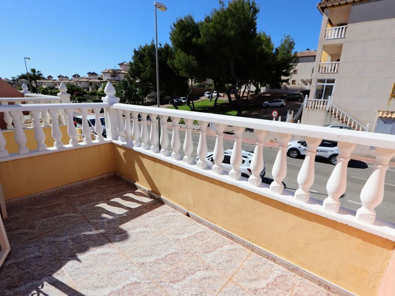 Town House for Sale in Villamartin, Alicante 14