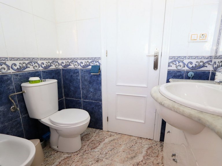 Town House for Sale in Villamartin, Alicante 16