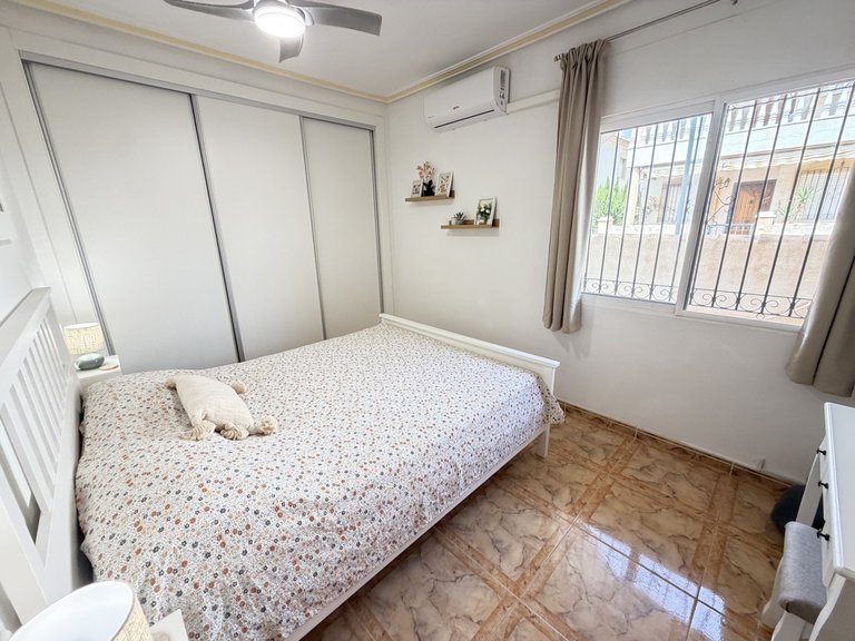 Apartment for Sale in La Zenia, Alicante 13