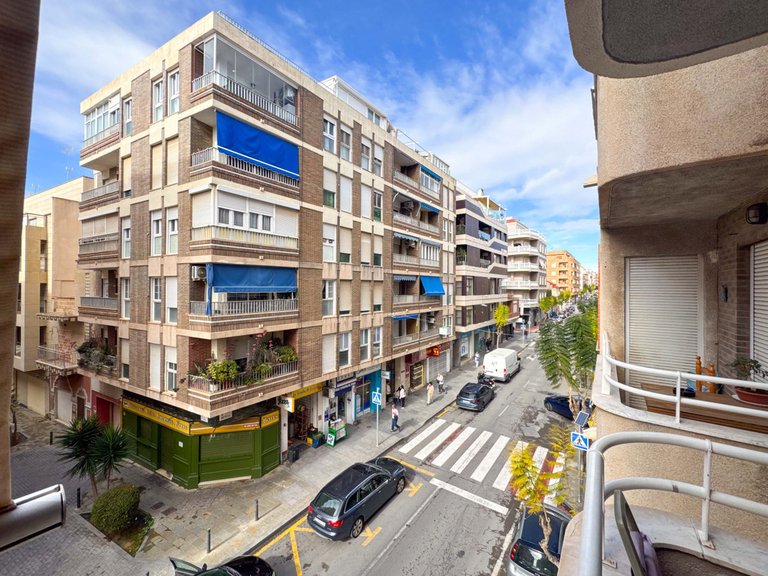 Apartment for Sale in Torrevieja, Alicante 28