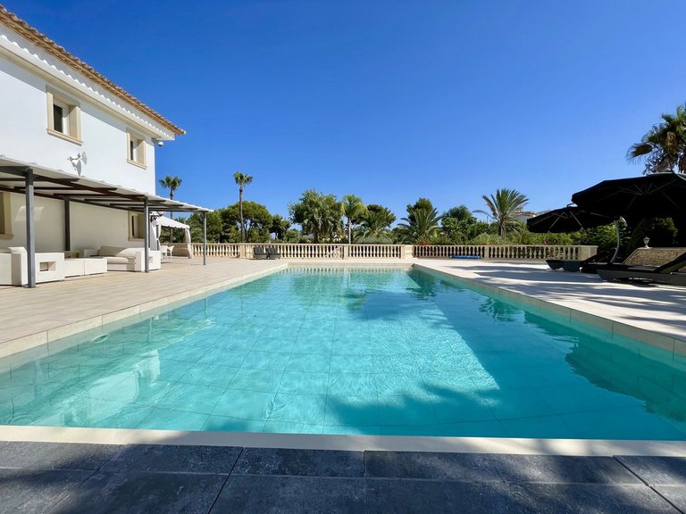 Villa for Sale in Alicante, Alicante 29