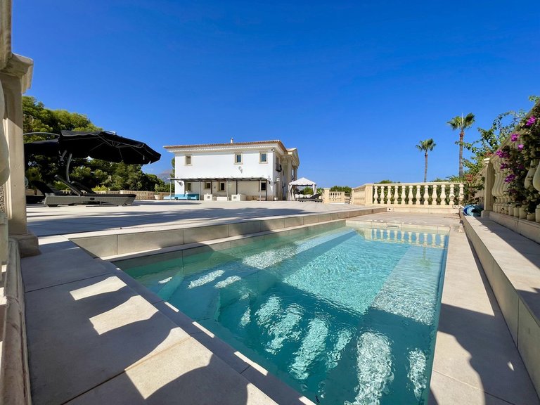 Villa for Sale in Alicante, Alicante 30