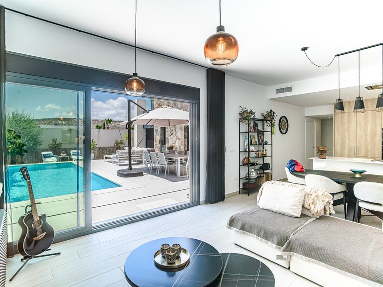 Villa for Sale in Algorfa, Alicante 3
