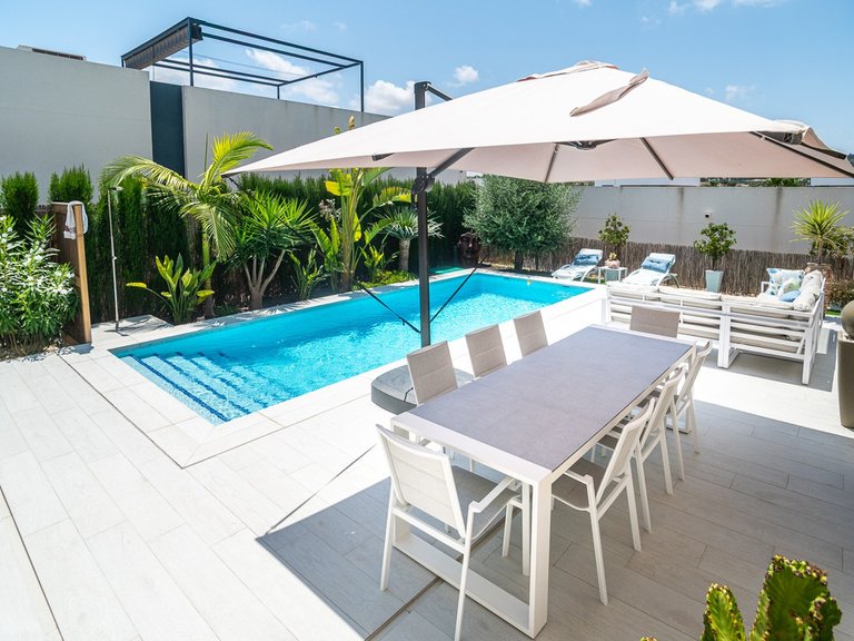 Villa for Sale in Algorfa, Alicante 25