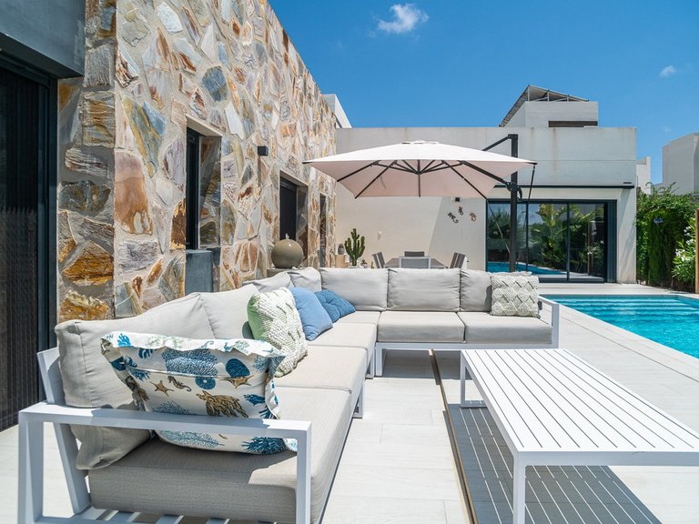 Villa for Sale in Algorfa, Alicante 27