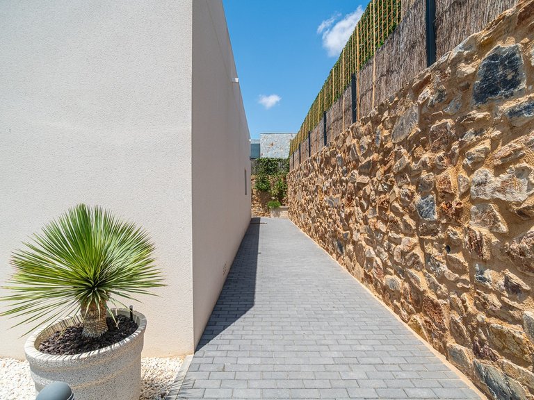 Villa for Sale in Algorfa, Alicante 33