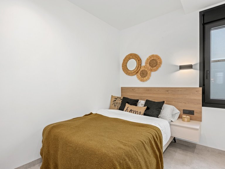 Villa for Sale in Villamartin, Alicante 12