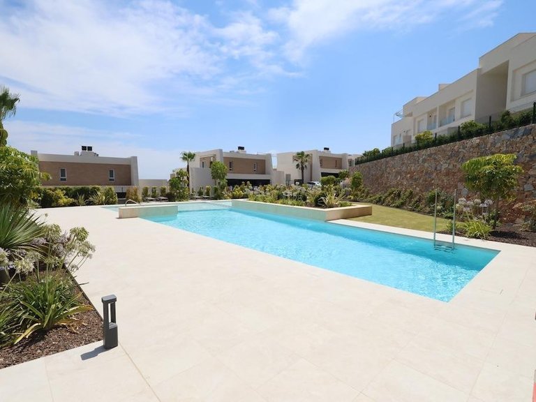 Apartment for Sale in Algorfa, Alicante 28