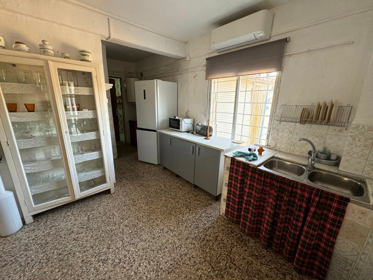Villa for Sale in Guardamar Del Segura, Alicante 18