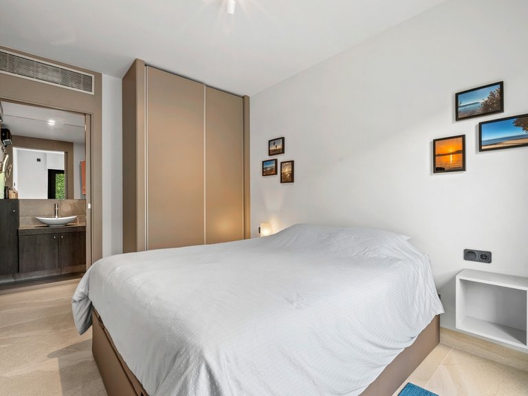 Apartment for Sale in Villamartin, Alicante 9