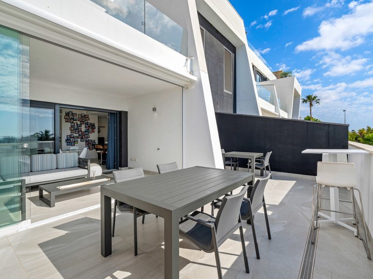 Apartment for Sale in Villamartin, Alicante 20