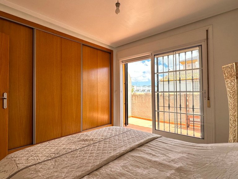 Villa for Sale in Los Montesinos, Alicante 15