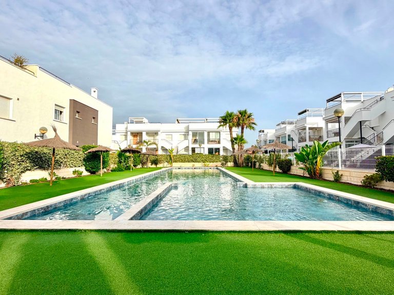 Apartment for Sale in Torrevieja, Alicante 1