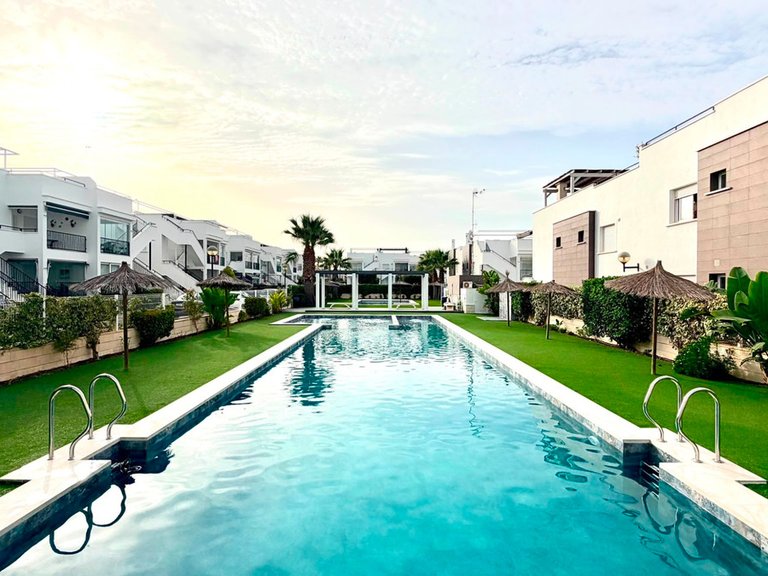Apartment for Sale in Torrevieja, Alicante 24