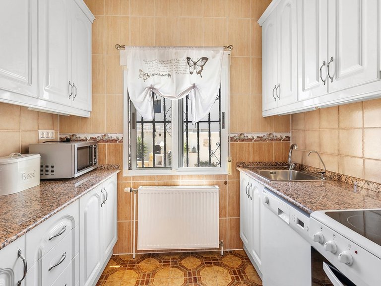 Villa for Sale in Ciudad Quesada, Alicante 10