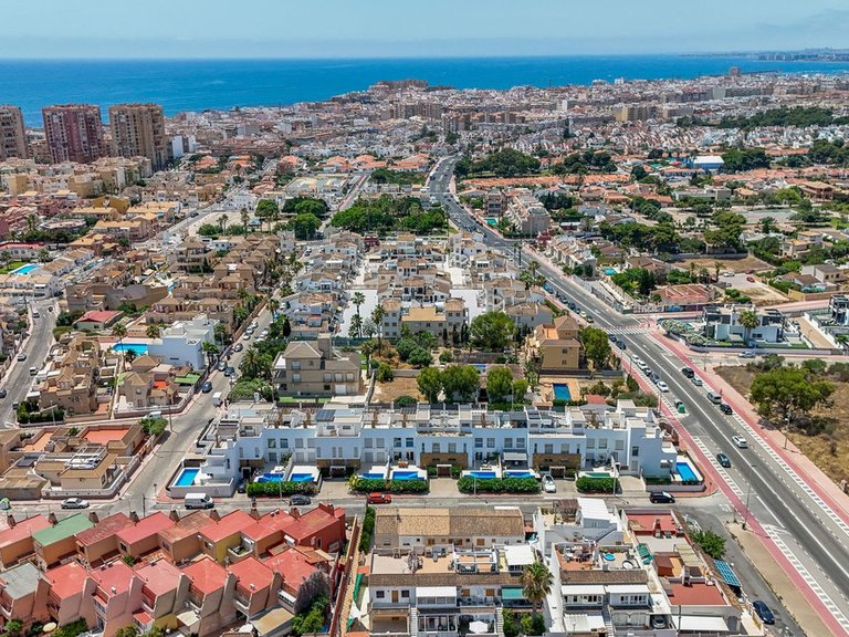 Town House for Sale in Torrevieja, Alicante 4