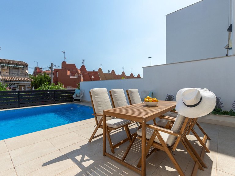 Town House for Sale in Torrevieja, Alicante 28