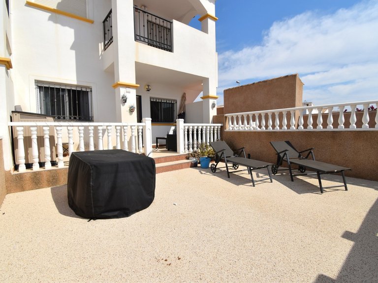 Apartment for Sale in Punta Prima, Alicante 1