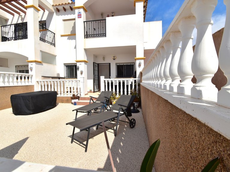 Apartment for Sale in Punta Prima, Alicante 16