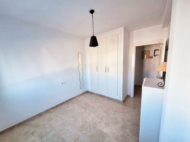 Apartment for Sale in Villamartin, Alicante 28