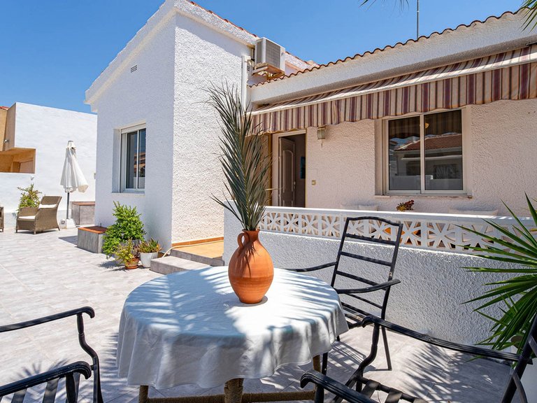 Villa for Sale in Ciudad Quesada, Alicante 1