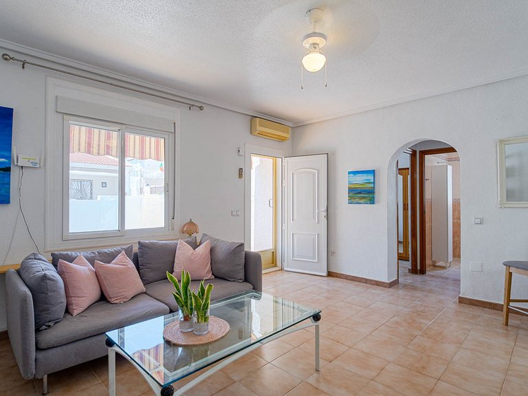 Villa for Sale in Ciudad Quesada, Alicante 2