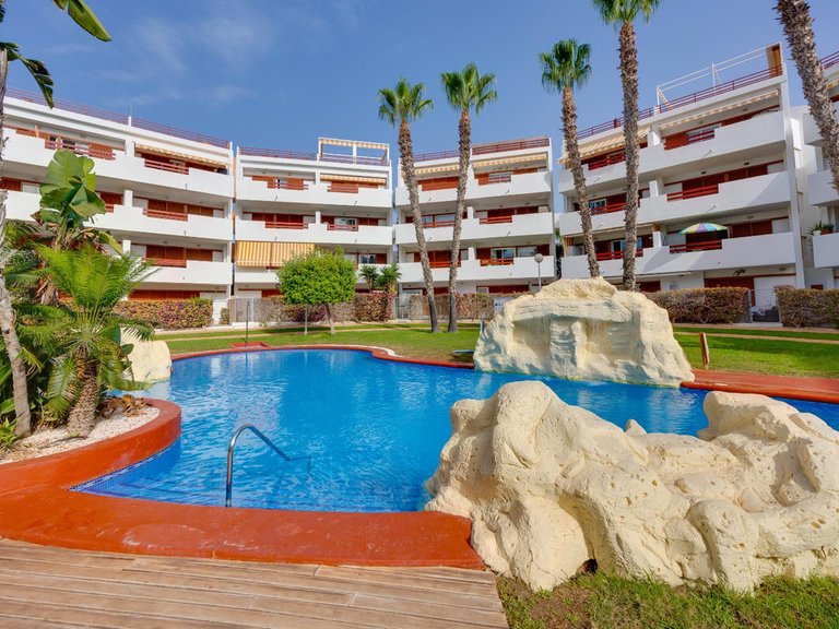 Apartment for Sale in Playa Flamenca, Alicante 43