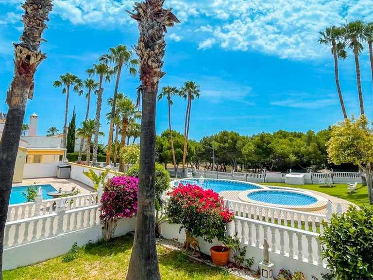 Town House for Sale in Los Dolses, Alicante 3