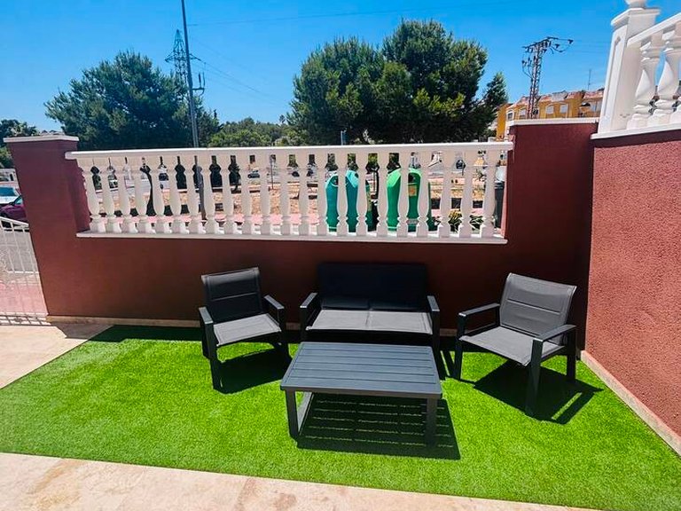 Villa for Sale in Villamartin, Alicante 3