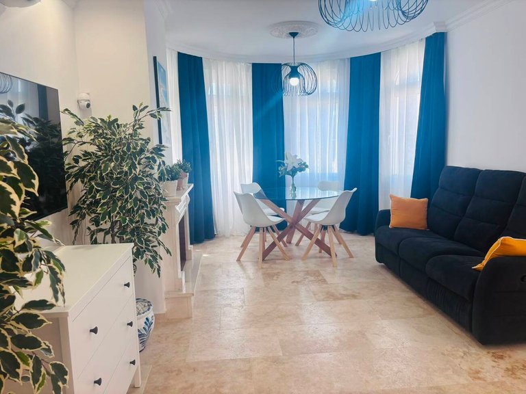 Villa for Sale in Villamartin, Alicante 7