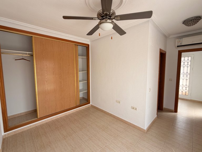 Villa for Sale in Benijofar, Alicante 20