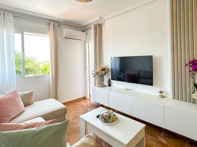 Apartment for Sale in Guardamar Del Segura, Alicante 1