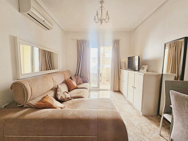 Apartment for Sale in Cabo Roig, Alicante 2