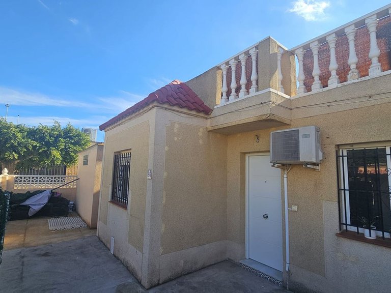 Town House for Sale in Torrevieja, Alicante 1