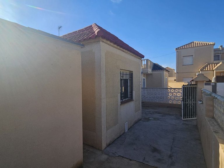 Town House for Sale in Torrevieja, Alicante 2