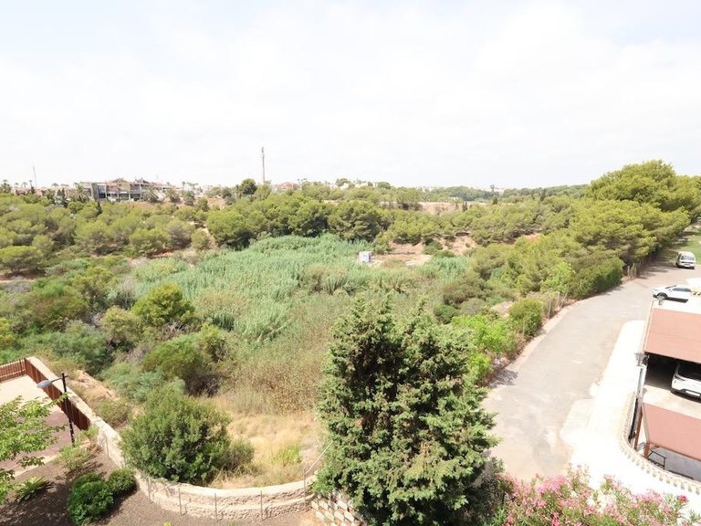 Apartment for Sale in Villamartin, Alicante 14