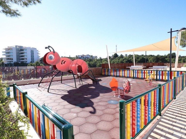 Apartment for Sale in Villamartin, Alicante 27