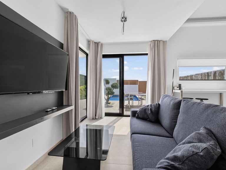 Villa for Sale in Guardamar Del Segura, Alicante 17