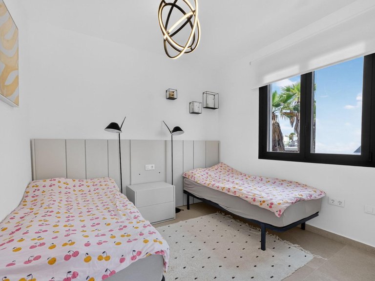 Villa for Sale in Guardamar Del Segura, Alicante 27