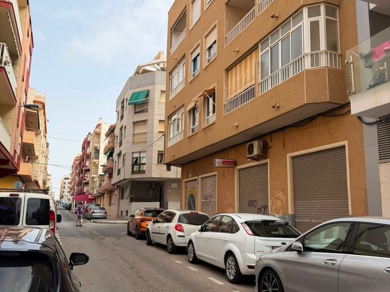 Apartment for Sale in Torrevieja, Alicante 3
