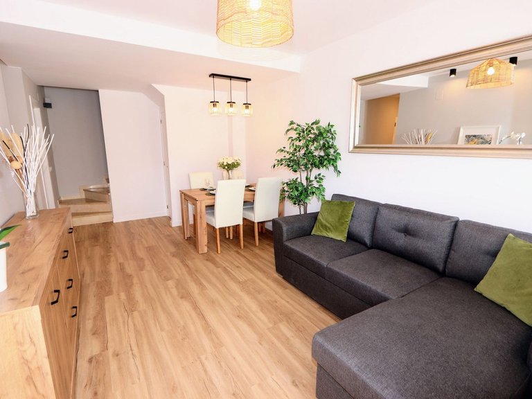 Town House for Sale in Punta Prima, Alicante 5